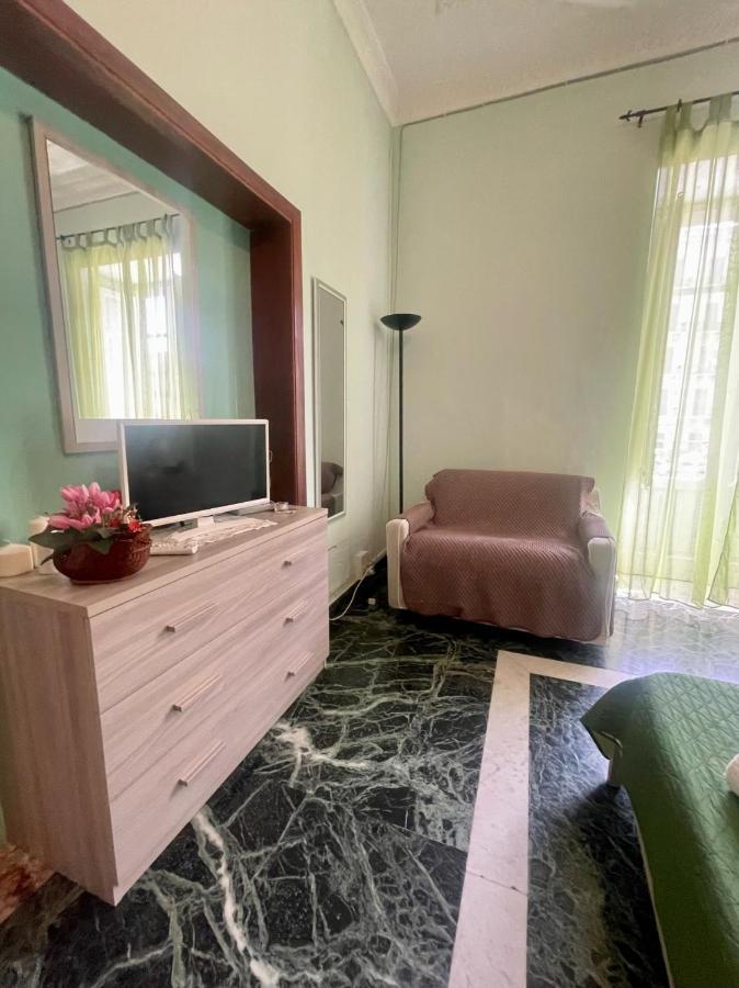 Maya'S Apartment Close To Ballaro Market And Central Station Palermo Exterior photo